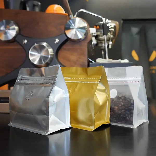 Saquinhos horizontais de 150g para embalagem de café com válvula e zíper