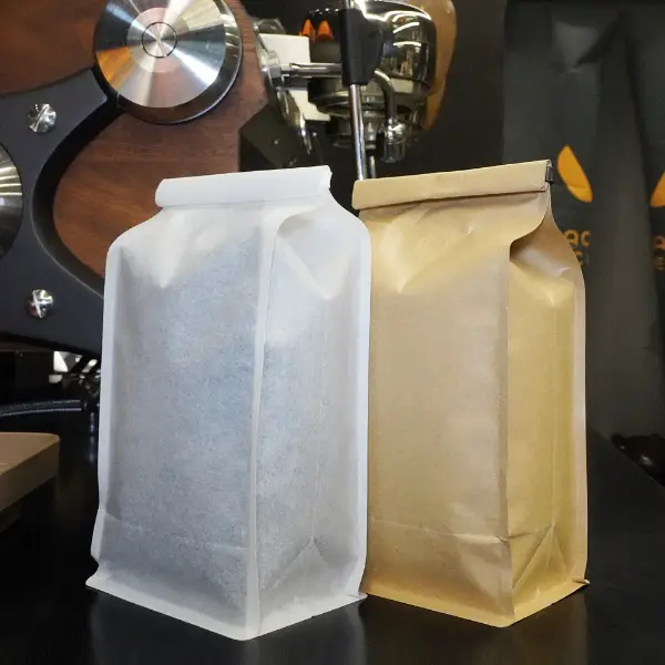 500BGAS G stock com gravata de estanho mostrando detalhes de fecho com tampa de rolo
