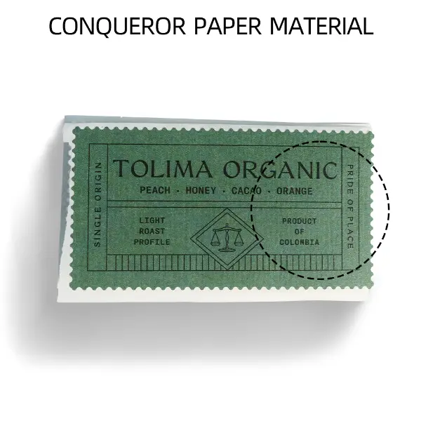Vista inteira de adesivos personalizados de papel para marcação de café
