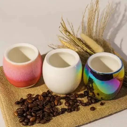Copos de café de cerâmica